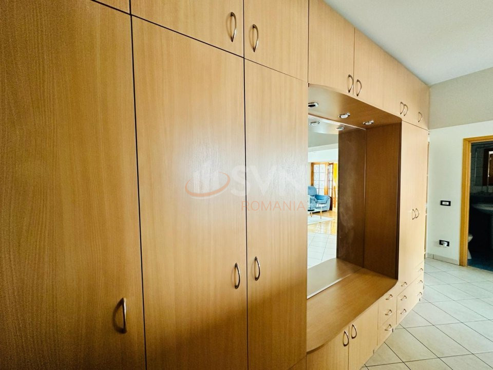Apartament, 4 camere Bucuresti/Stefan Cel Mare