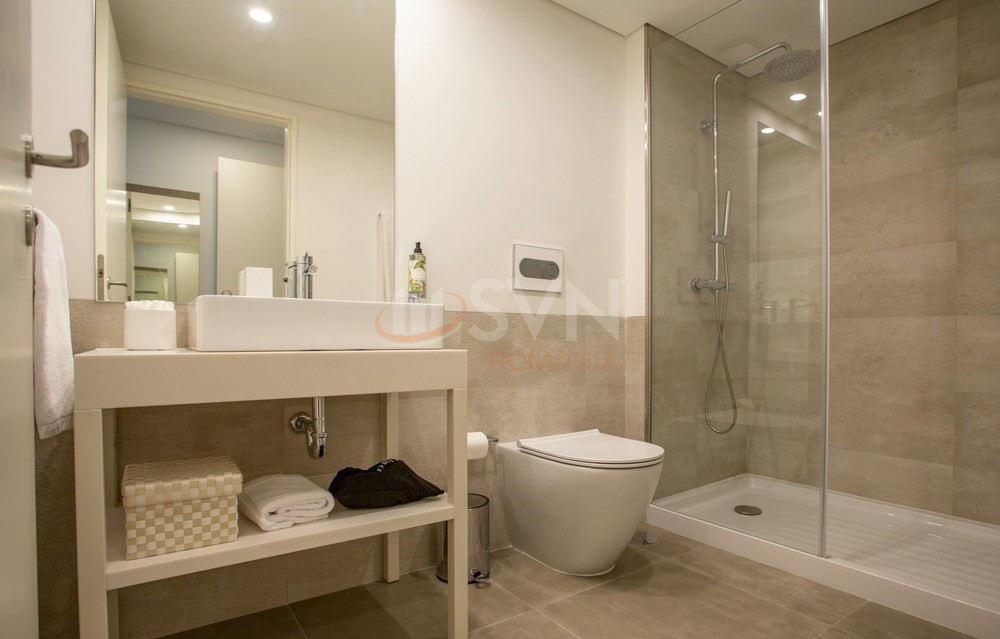 Apartament, 4 camere Bucuresti/13 Septembrie