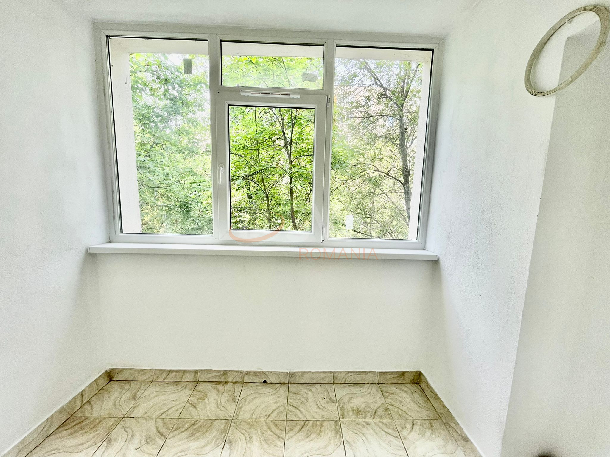 Apartament, 4 camere Bucuresti/Ghencea