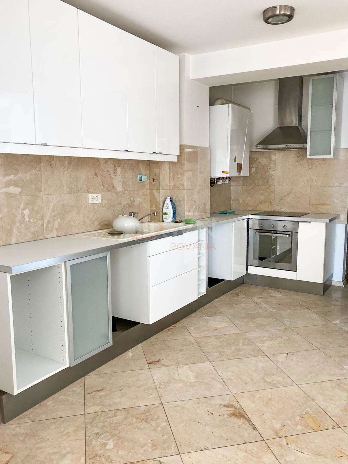 Apartament, 4 camere Bucuresti/Sisesti