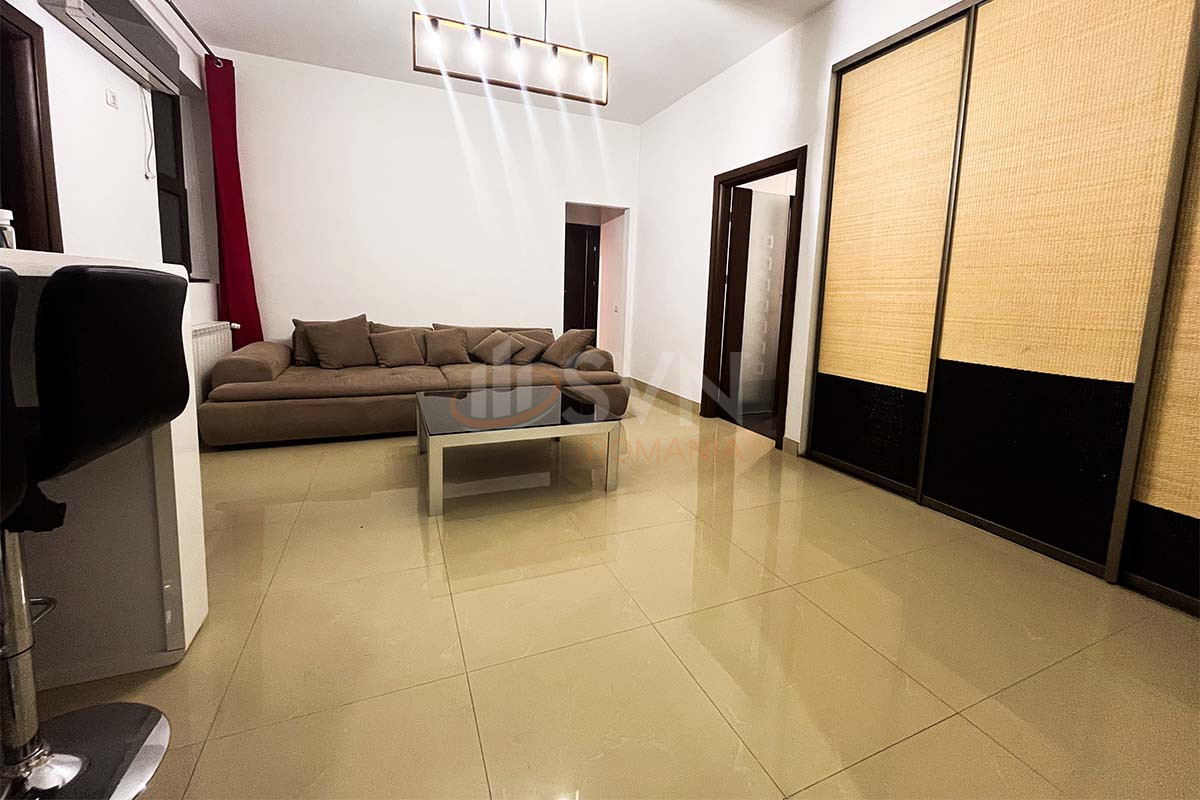 Apartament, 4 camere Bucuresti/Calea Victoriei