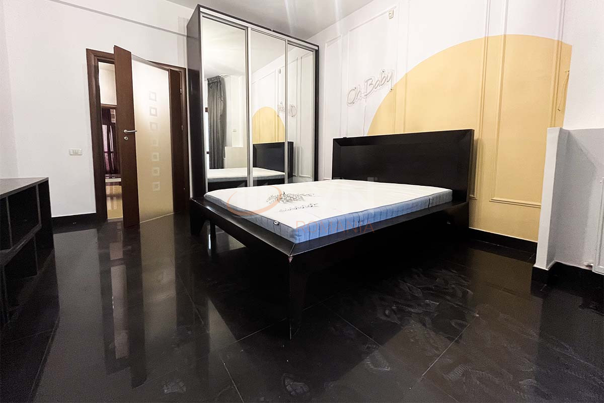 Apartament, 4 camere Bucuresti/Calea Victoriei