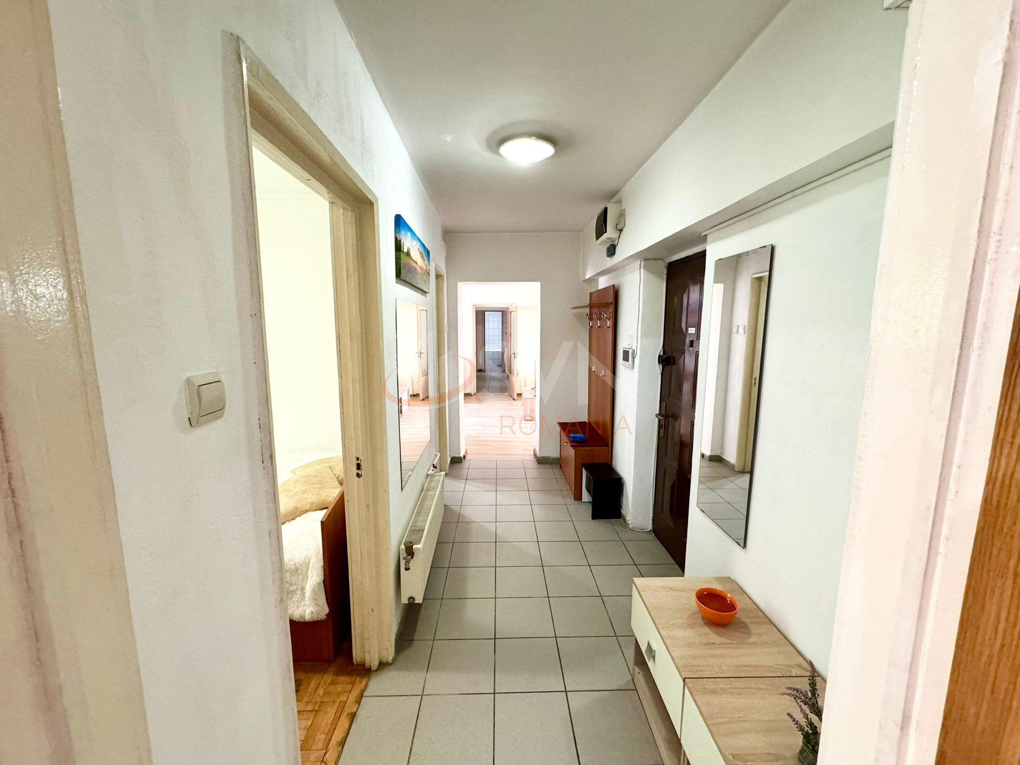 Apartament, 4 camere Bucuresti/Piata Victoriei