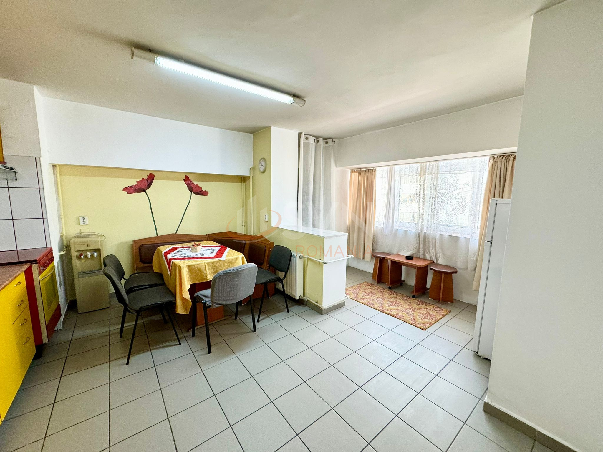 Apartament, 4 camere Bucuresti/Piata Victoriei