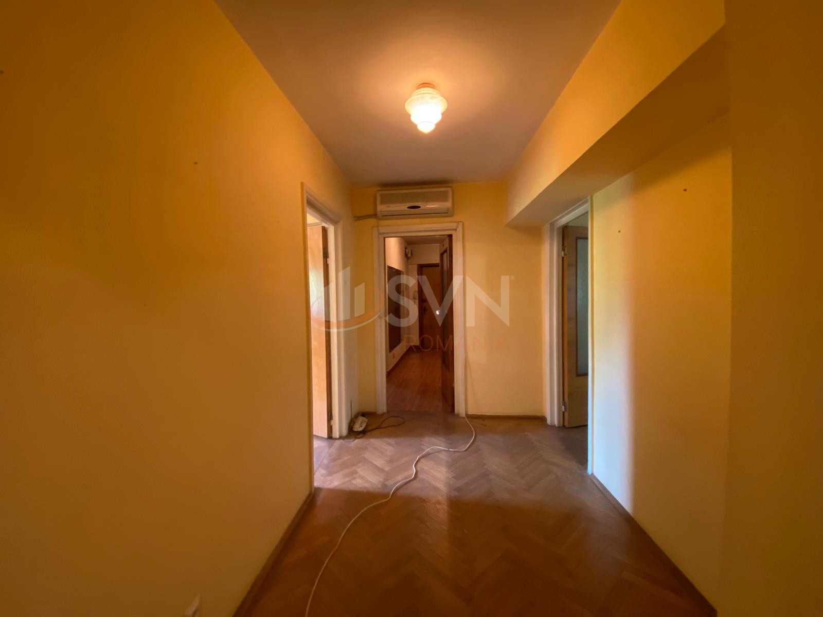 Apartament, 4 camere Bucuresti/Titulescu