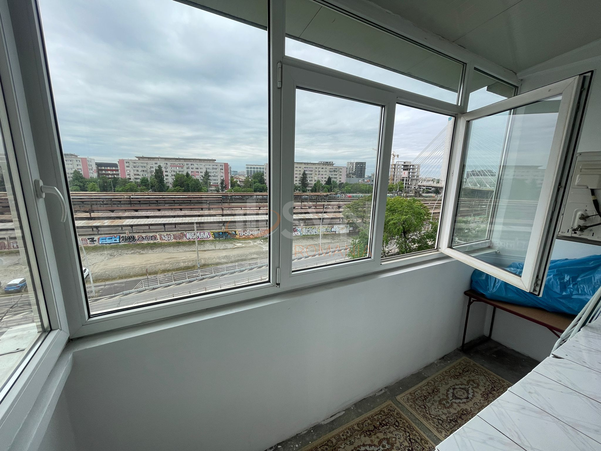 Apartament, 4 camere Bucuresti/Grivita