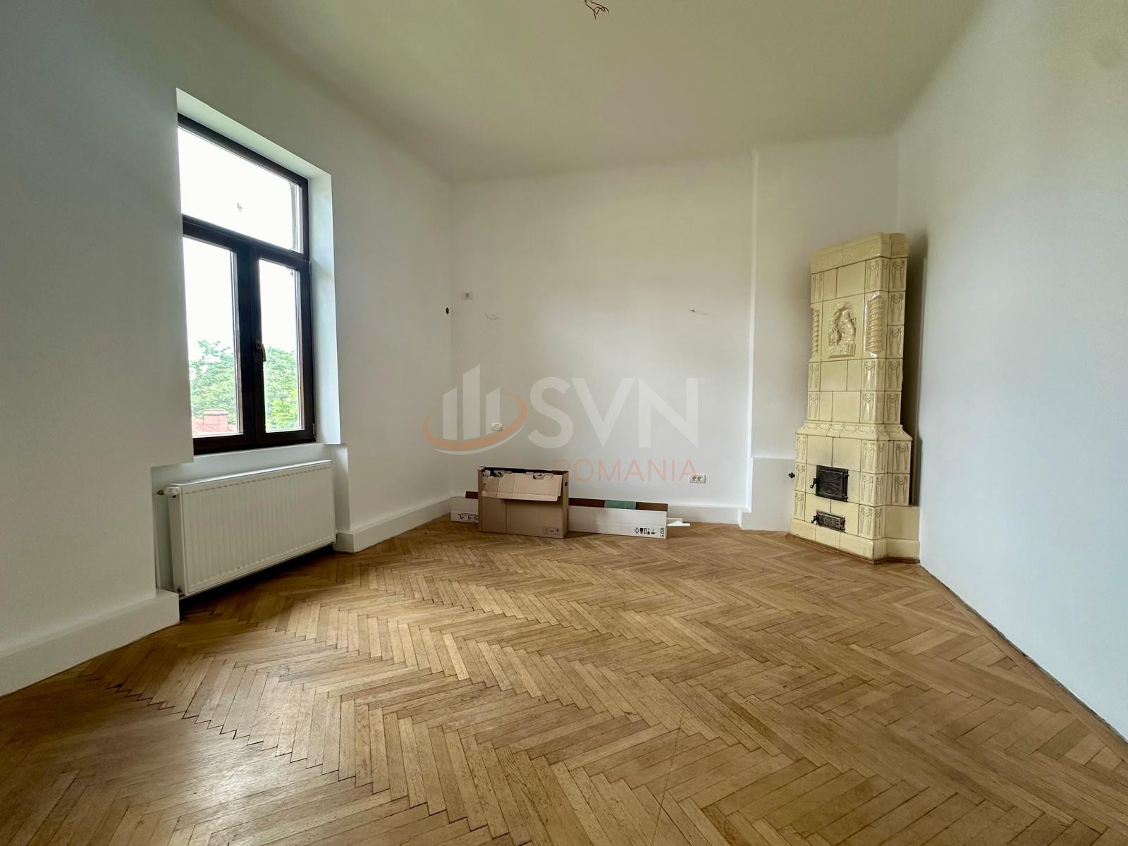 Apartament, 4 camere Bucuresti/Piata Unirii (s3)