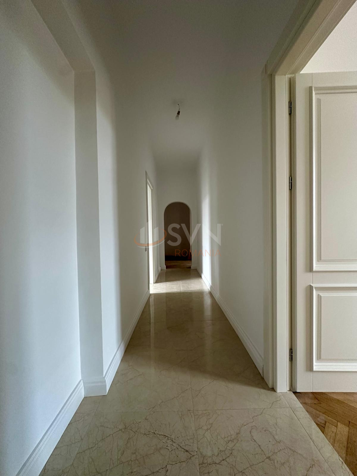 Apartament, 4 camere Bucuresti/Piata Unirii (s3)