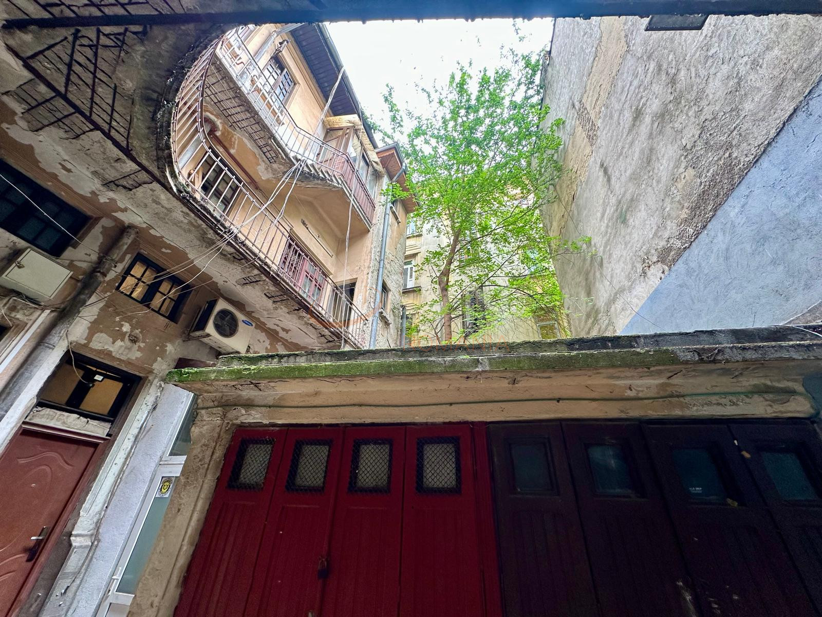 Apartament, 4 camere Bucuresti/Piata Unirii (s3)