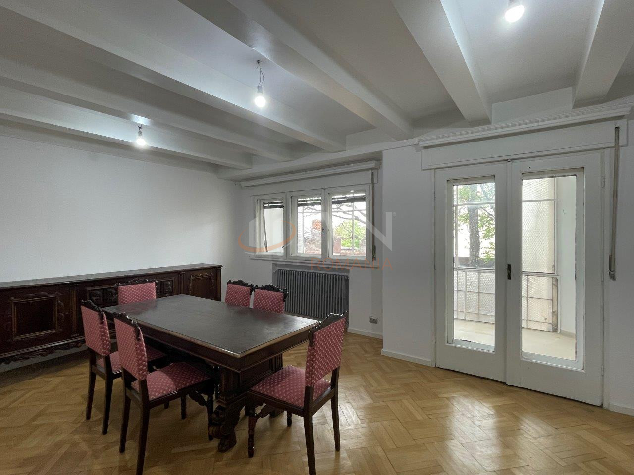 Apartament, 4 camere Bucuresti/Armeneasca