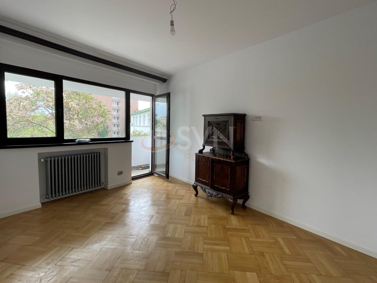 Apartament, 4 camere Bucuresti/Armeneasca