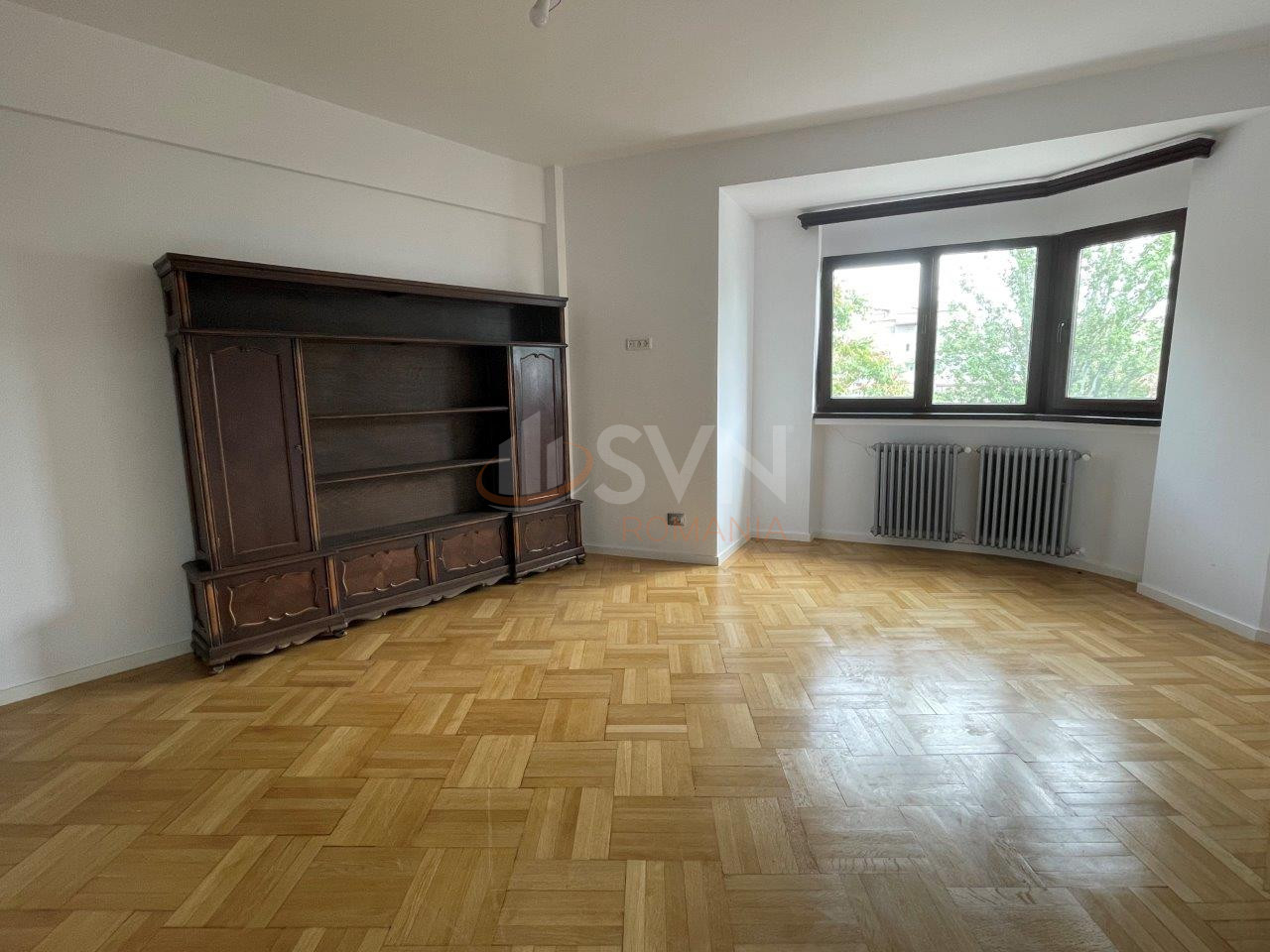 Apartament, 4 camere Bucuresti/Armeneasca