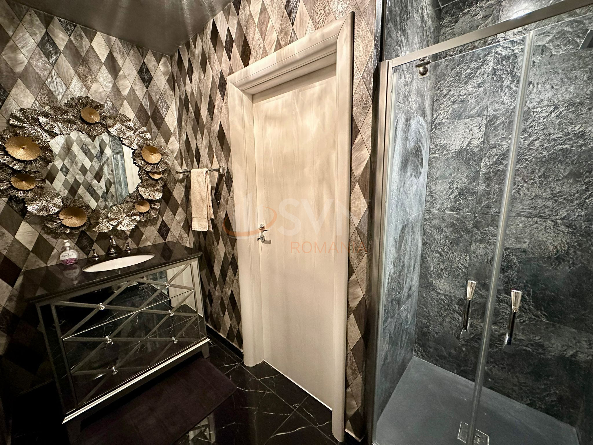 Apartament, 4 camere Bucuresti/Herastrau