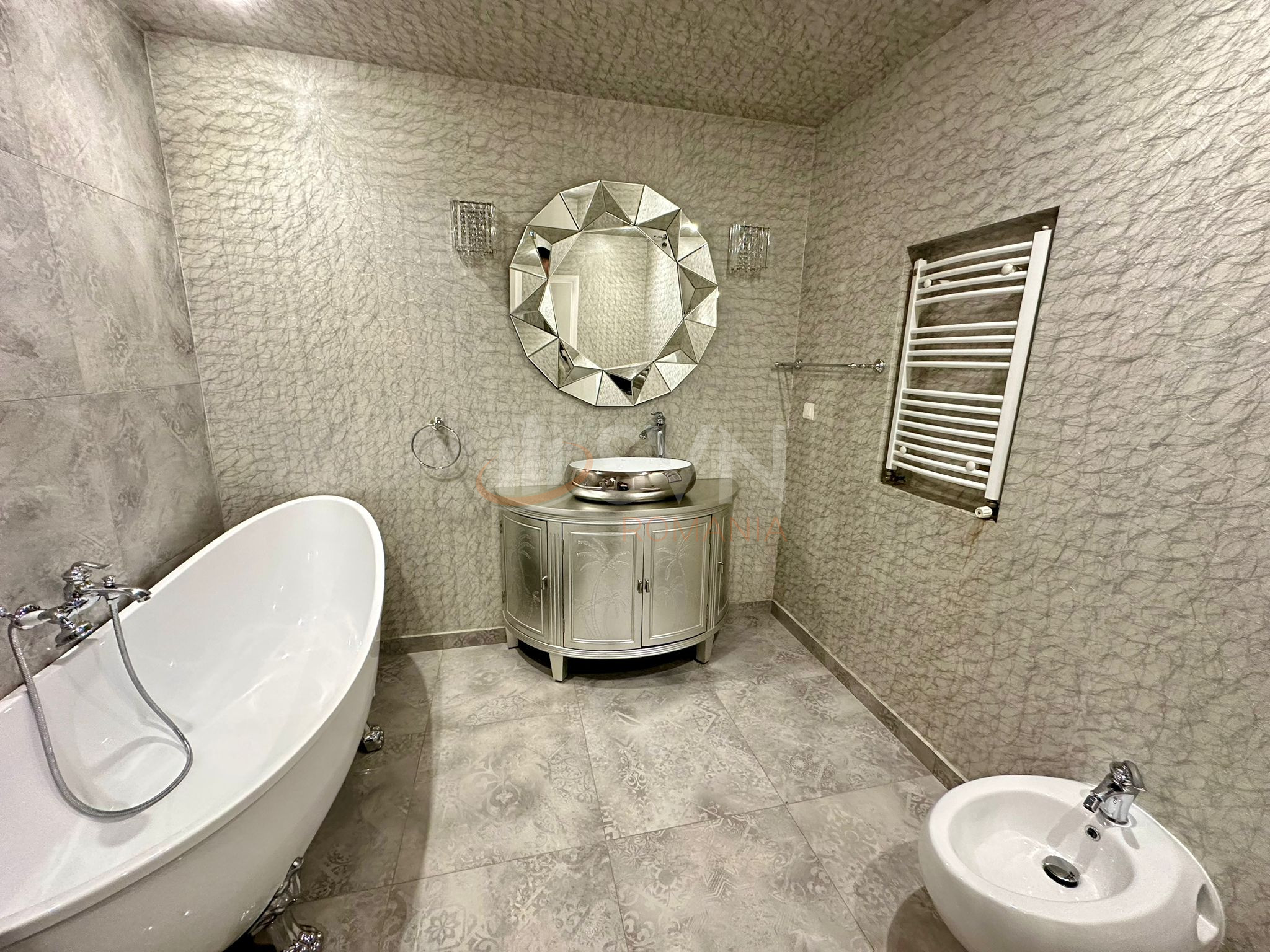 Apartament, 4 camere Bucuresti/Herastrau