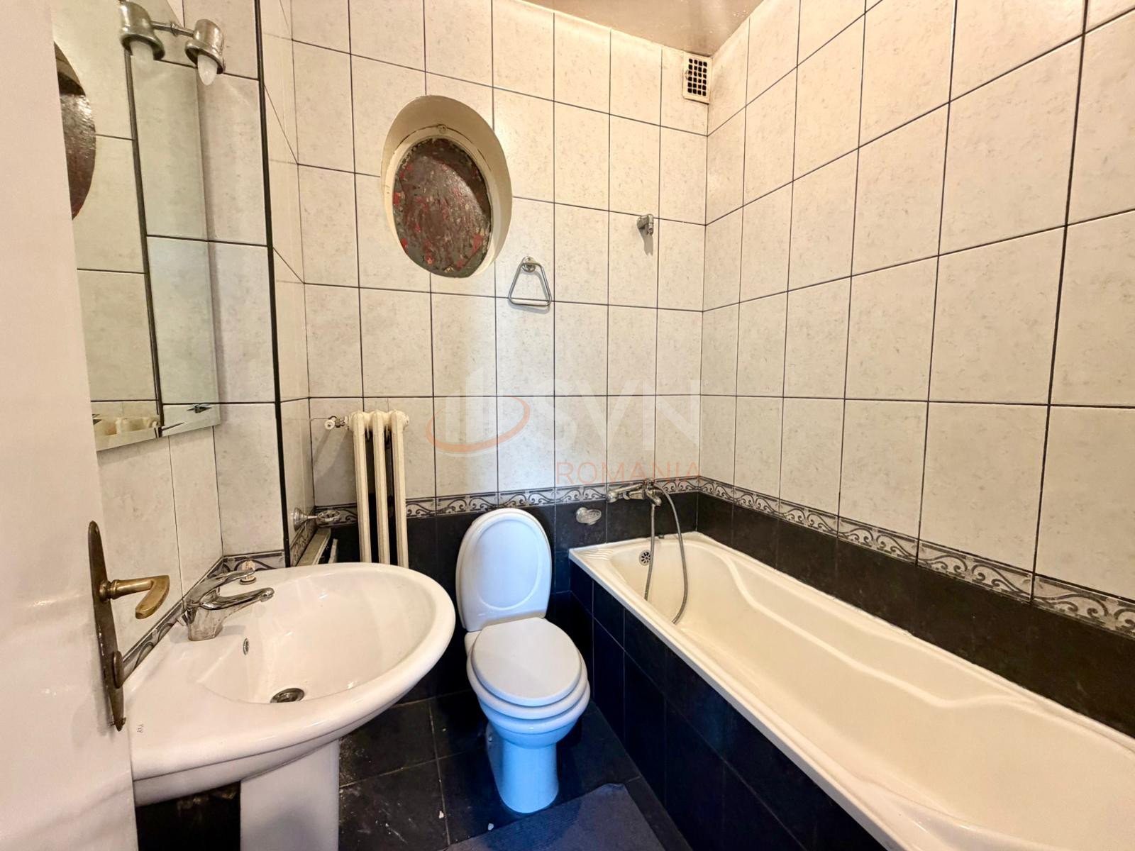 Apartament, 4 camere Bucuresti/Romana