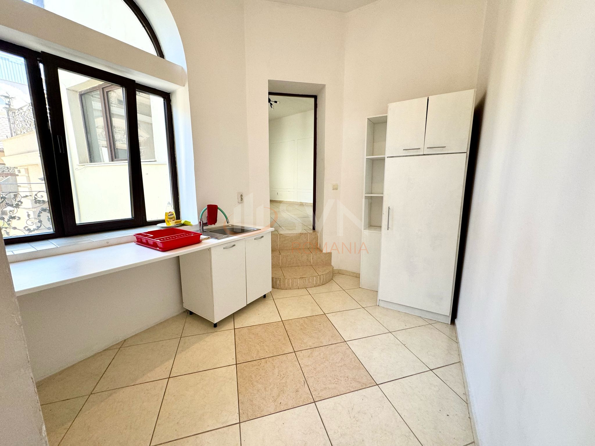 Apartament, 4 camere Bucuresti/Piata Victoriei