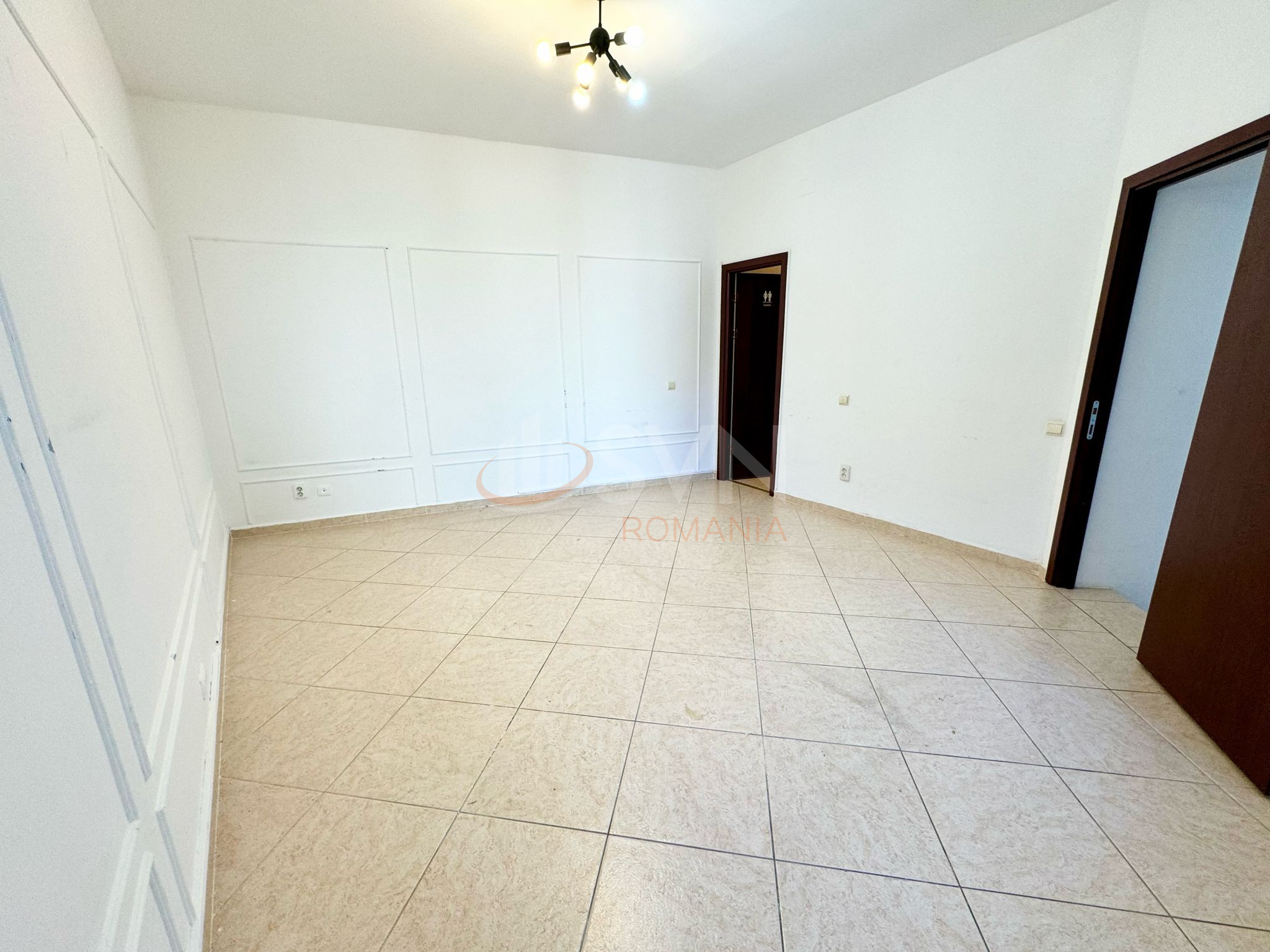 Apartament, 4 camere Bucuresti/Piata Victoriei