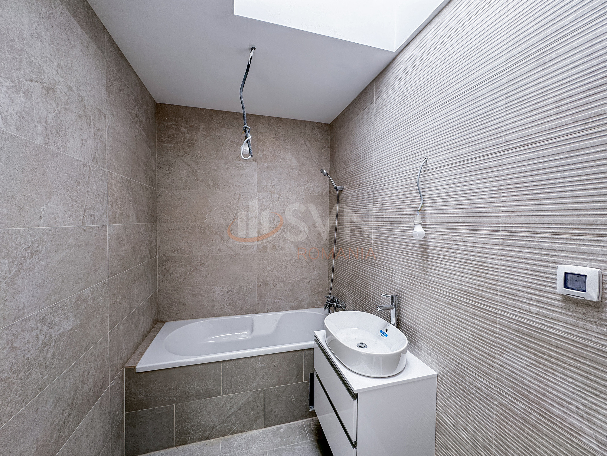 Apartament, 4 camere Bucuresti/Armeneasca