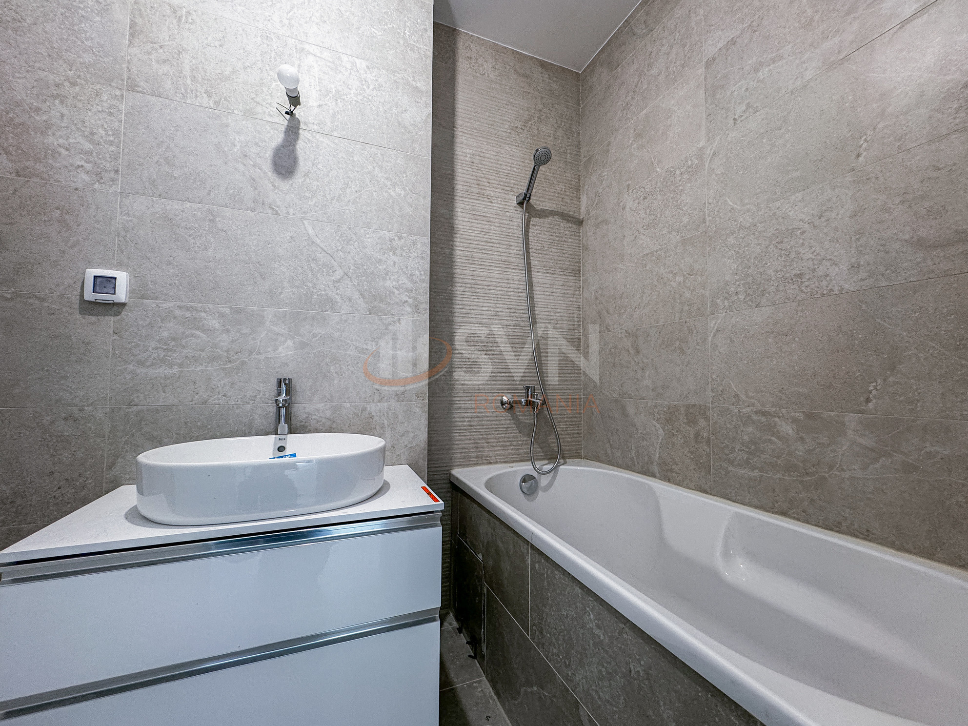 Apartament, 4 camere Bucuresti/Armeneasca