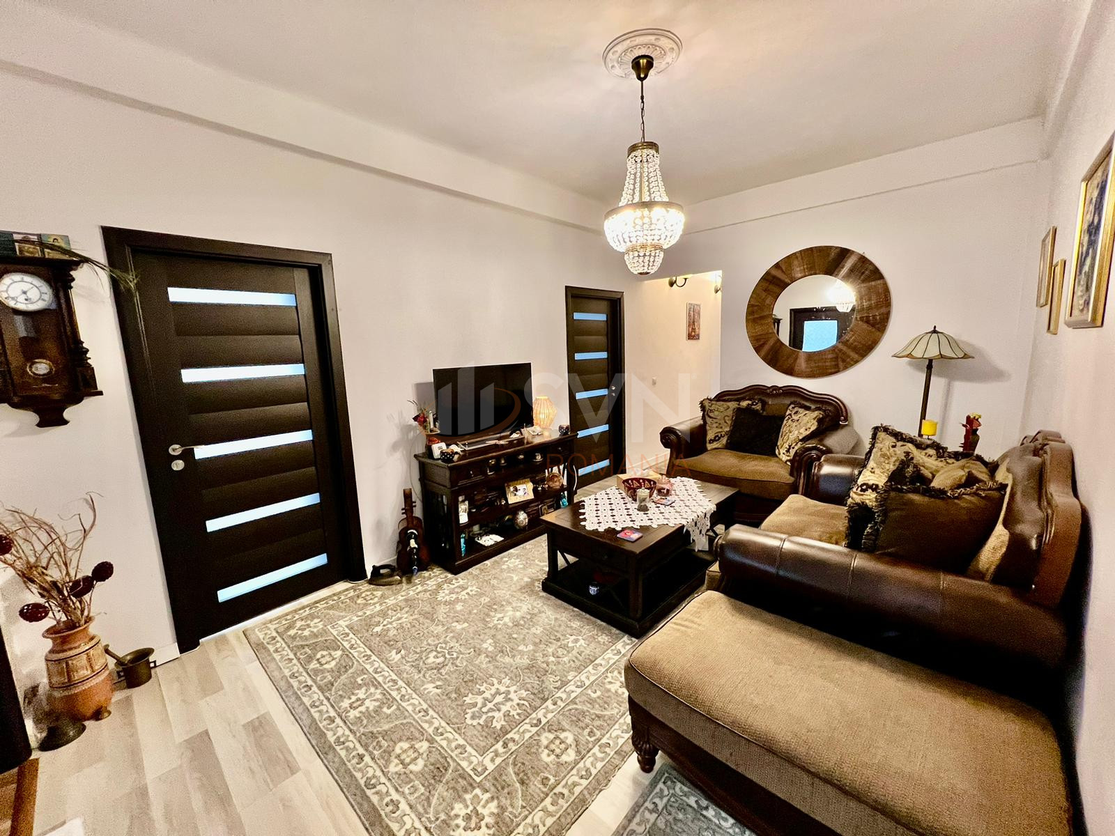 Apartament, 4 camere Bucuresti/Armeneasca