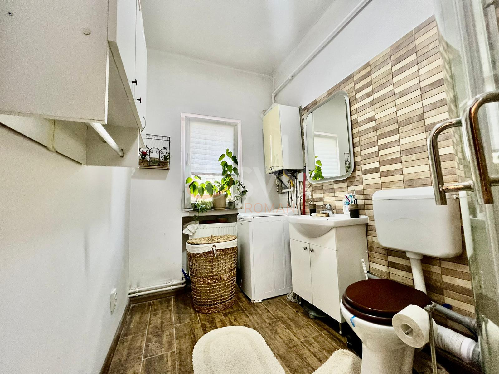 Apartament, 4 camere Bucuresti/Armeneasca