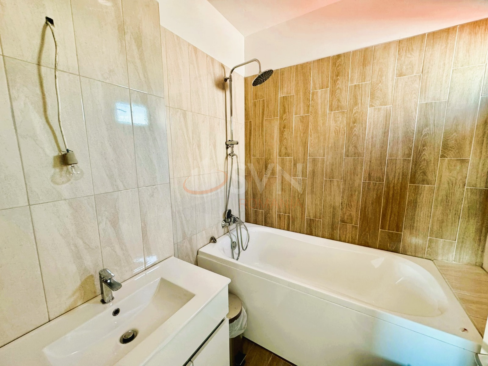 Apartament, 4 camere Bucuresti/Bucurestii Noi