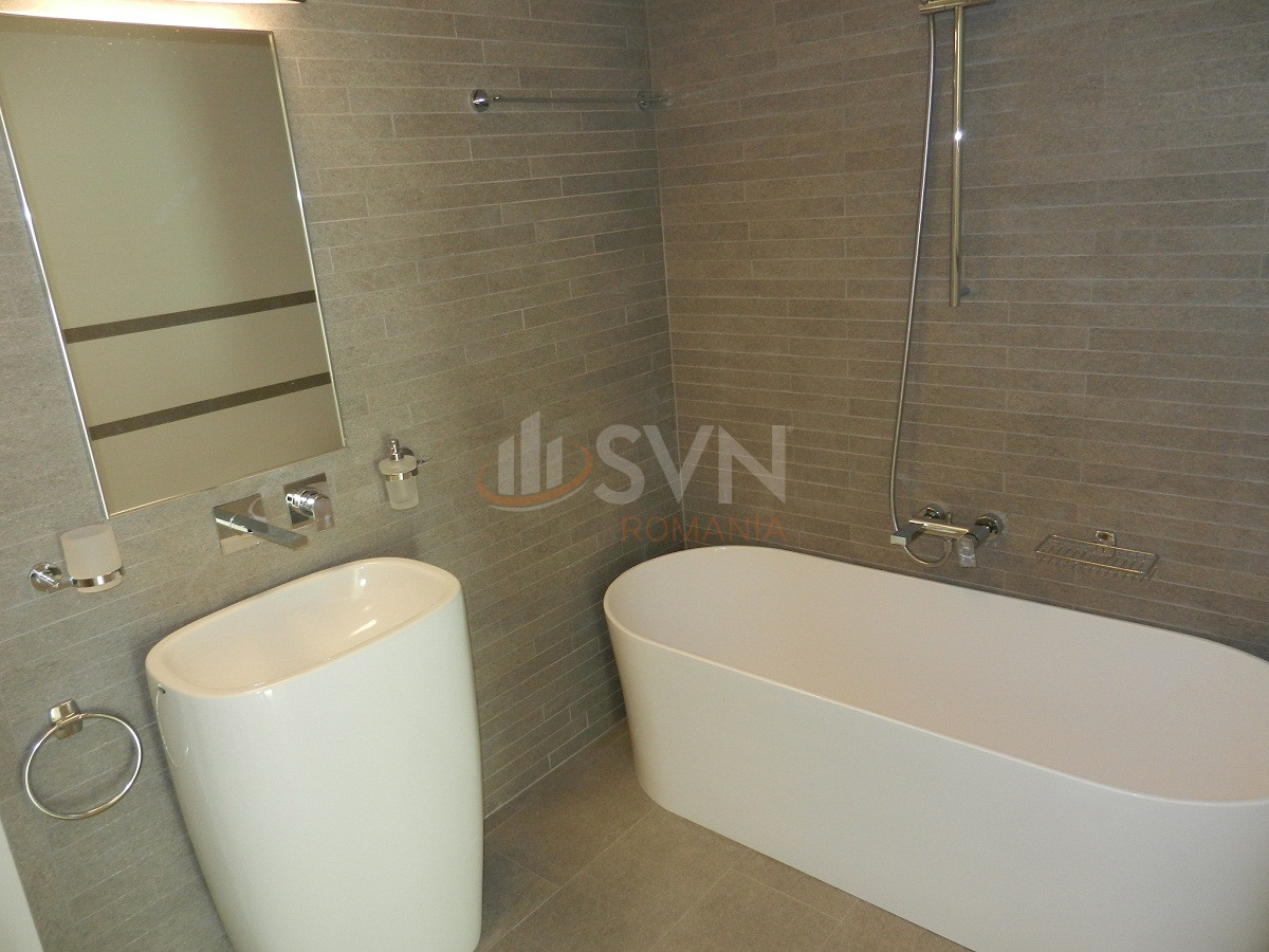 Apartament, 4 camere Bucuresti/Aviatorilor