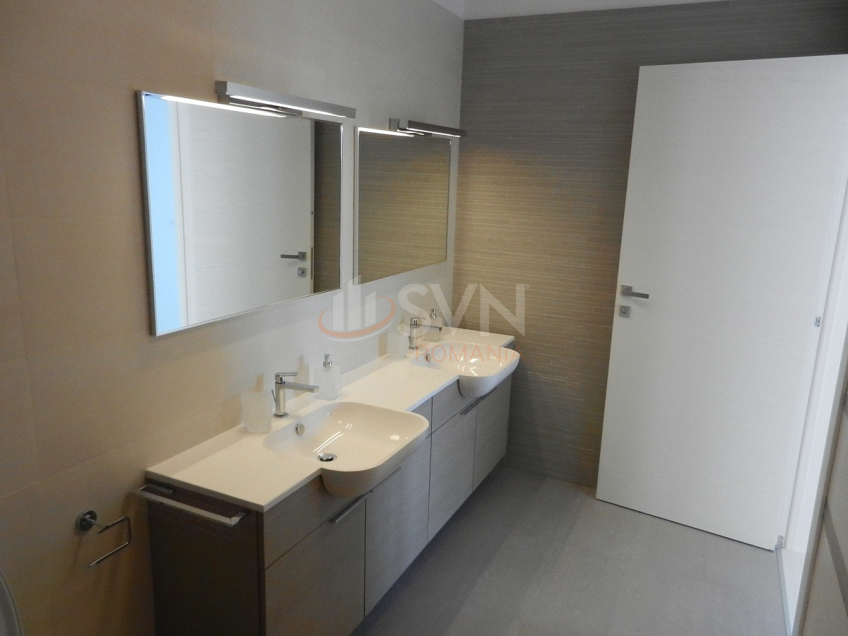 Apartament, 4 camere Bucuresti/Aviatorilor