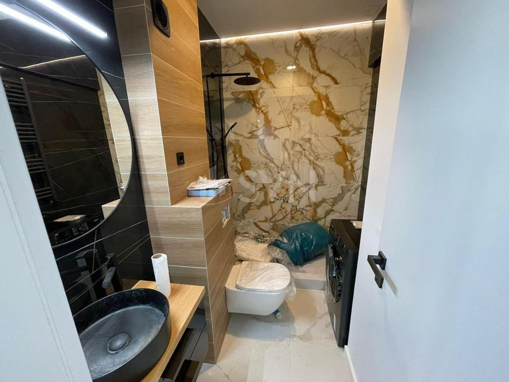 Apartament, 4 camere Bucuresti/Sisesti