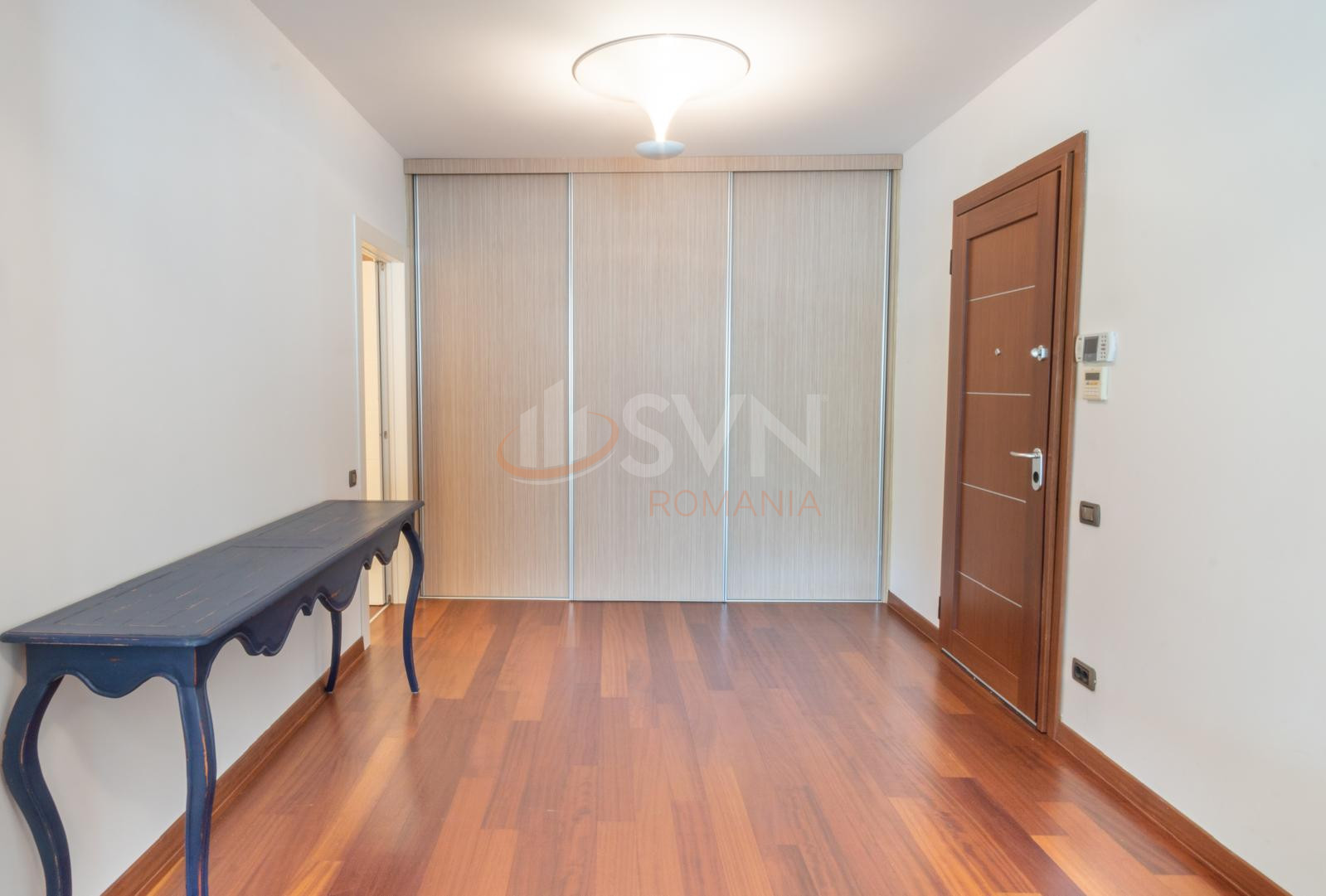 Apartament, 4 camere Bucuresti/Primaverii