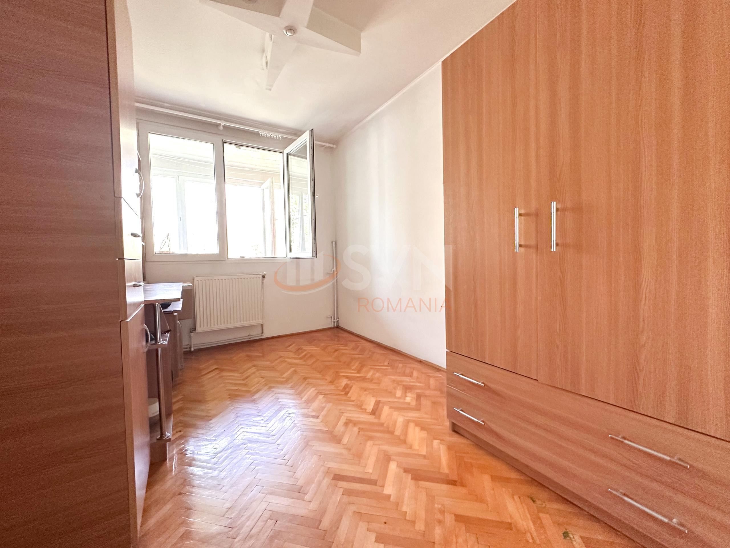 Apartament, 4 camere Bucuresti/Camil Ressu