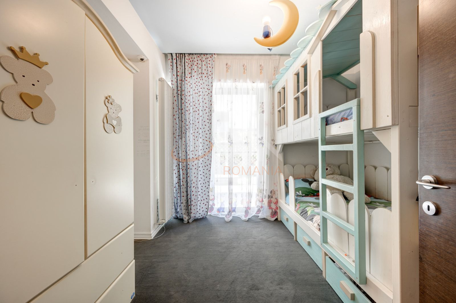 Apartament, 4 camere Bucuresti/Herastrau