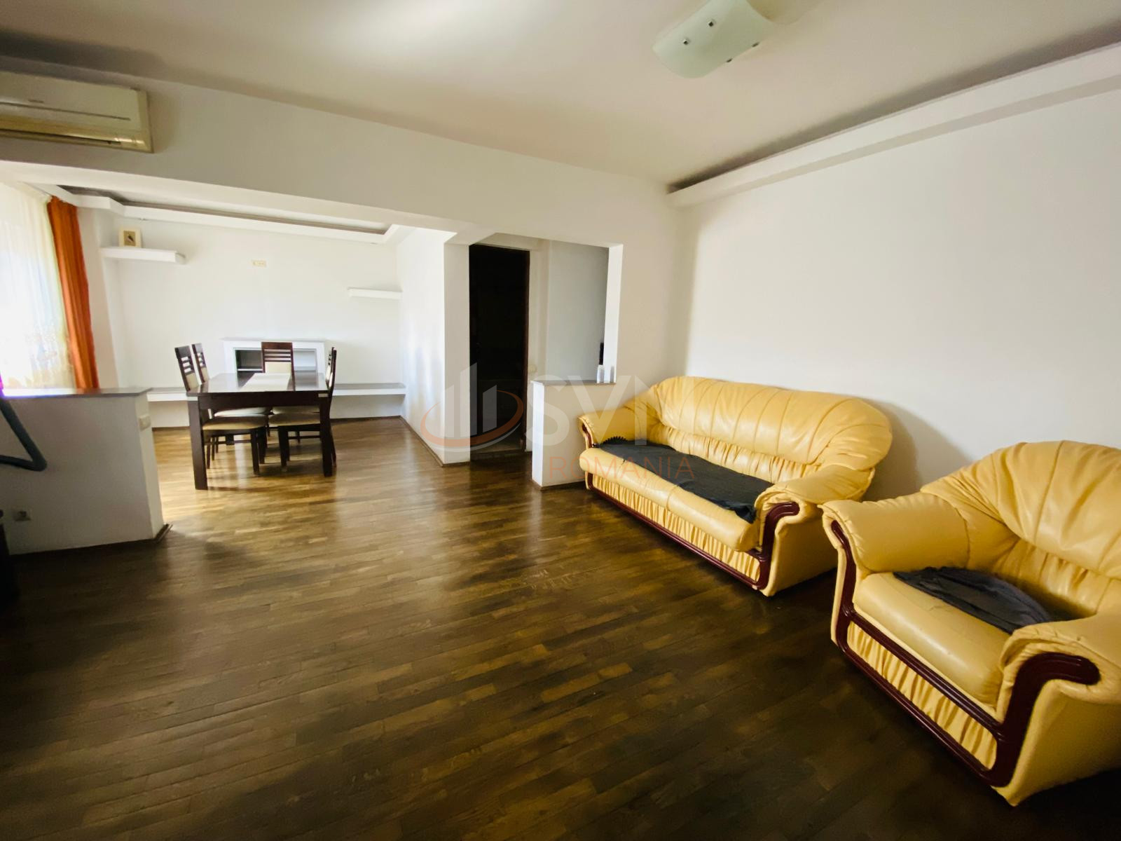 Apartament, 4 camere Bucuresti/Uverturii