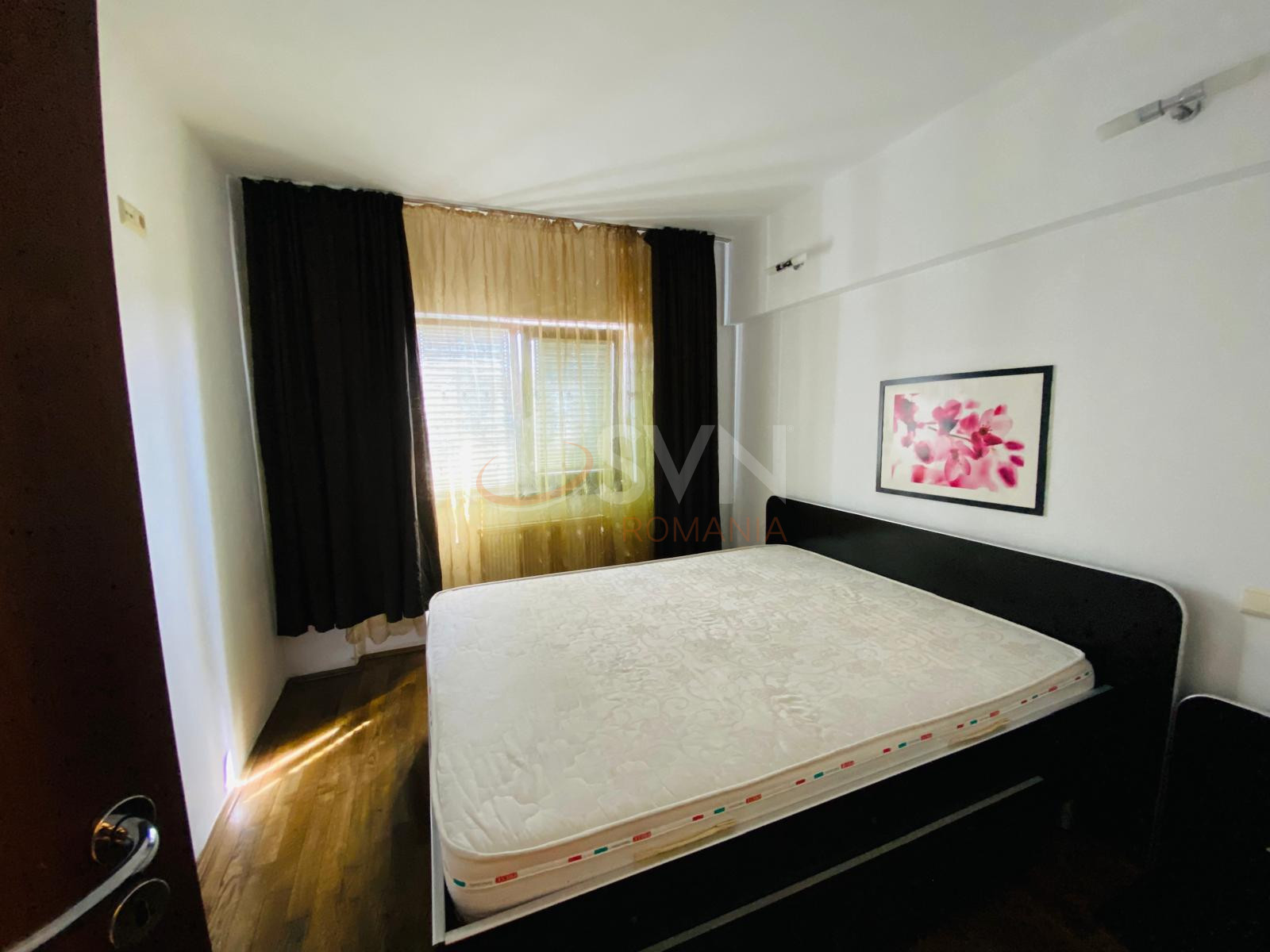 Apartament, 4 camere Bucuresti/Uverturii