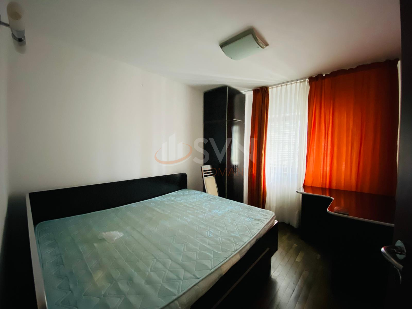 Apartament, 4 camere Bucuresti/Uverturii