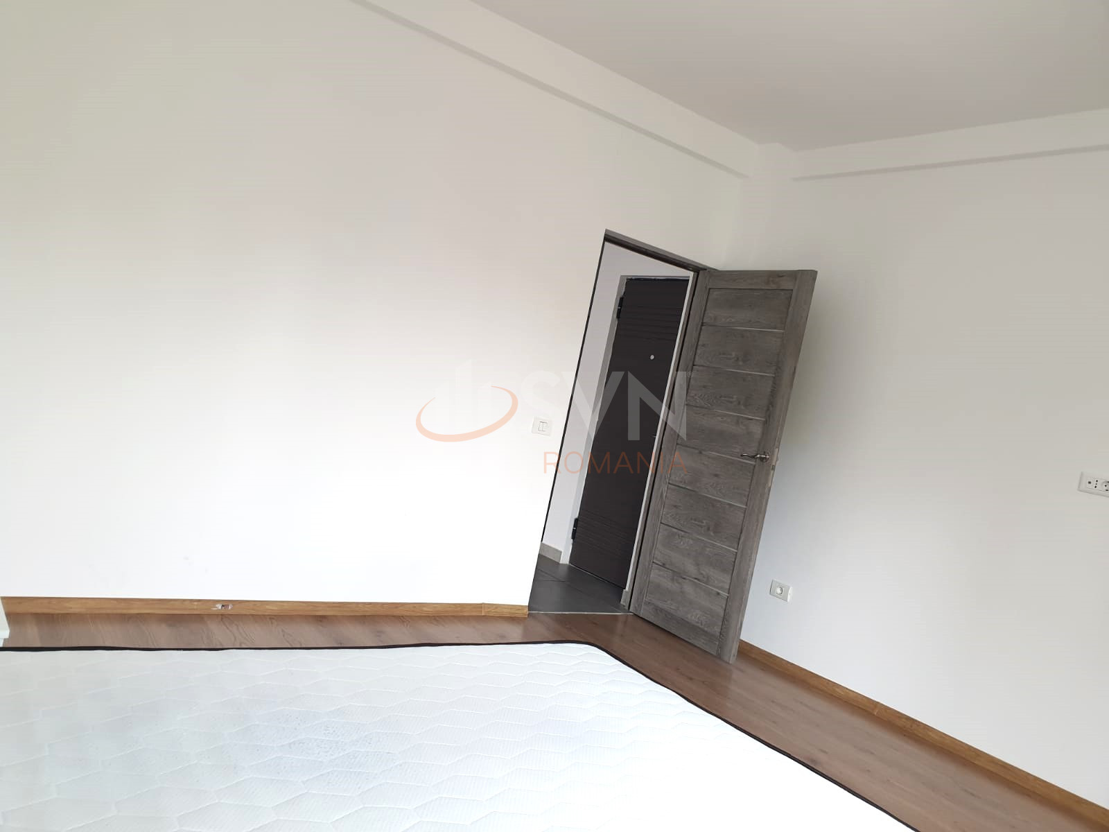 Apartament, 4 camere Bucuresti/Piata Unirii (s3)