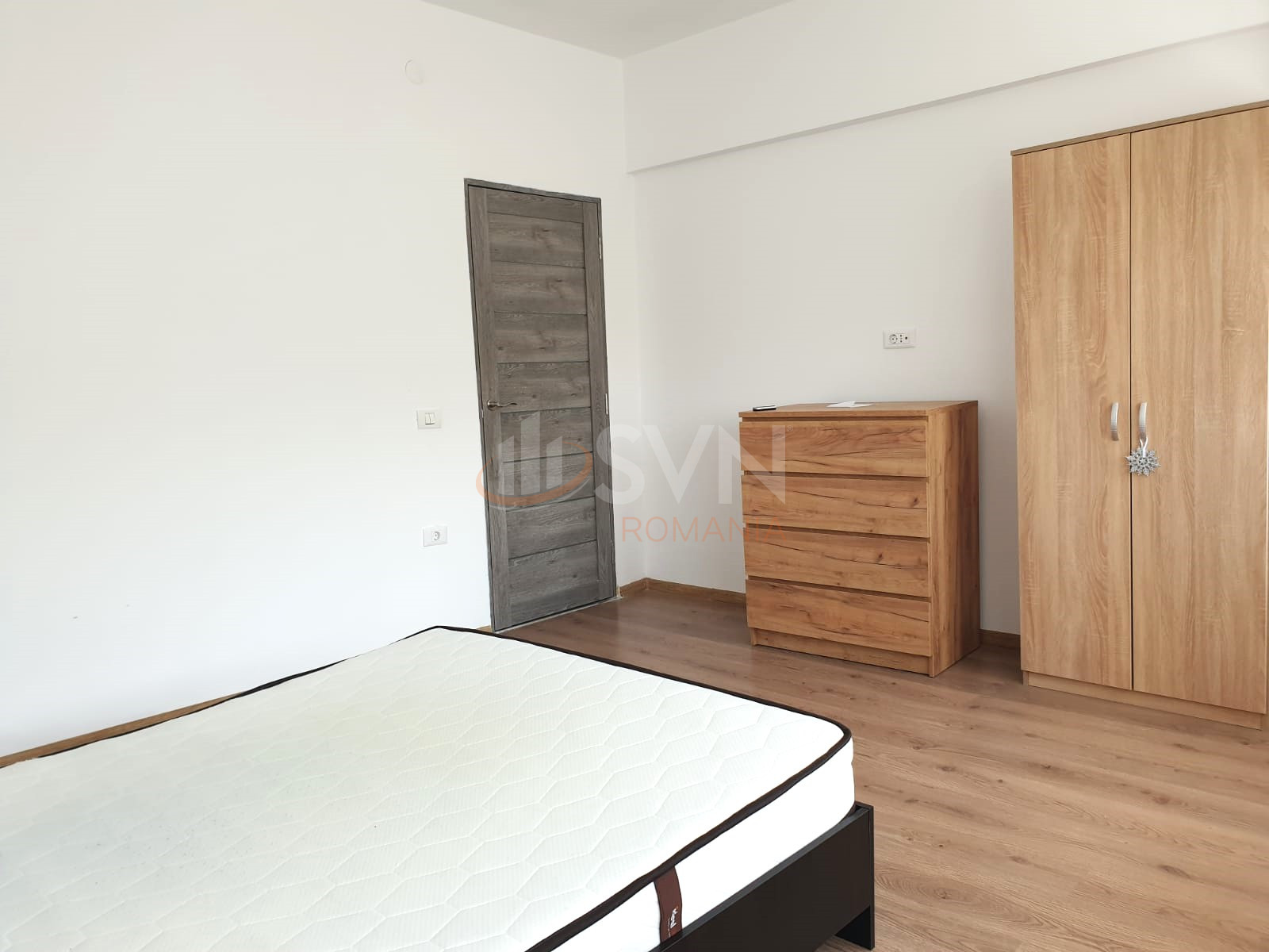 Apartament, 4 camere Bucuresti/Piata Unirii (s3)