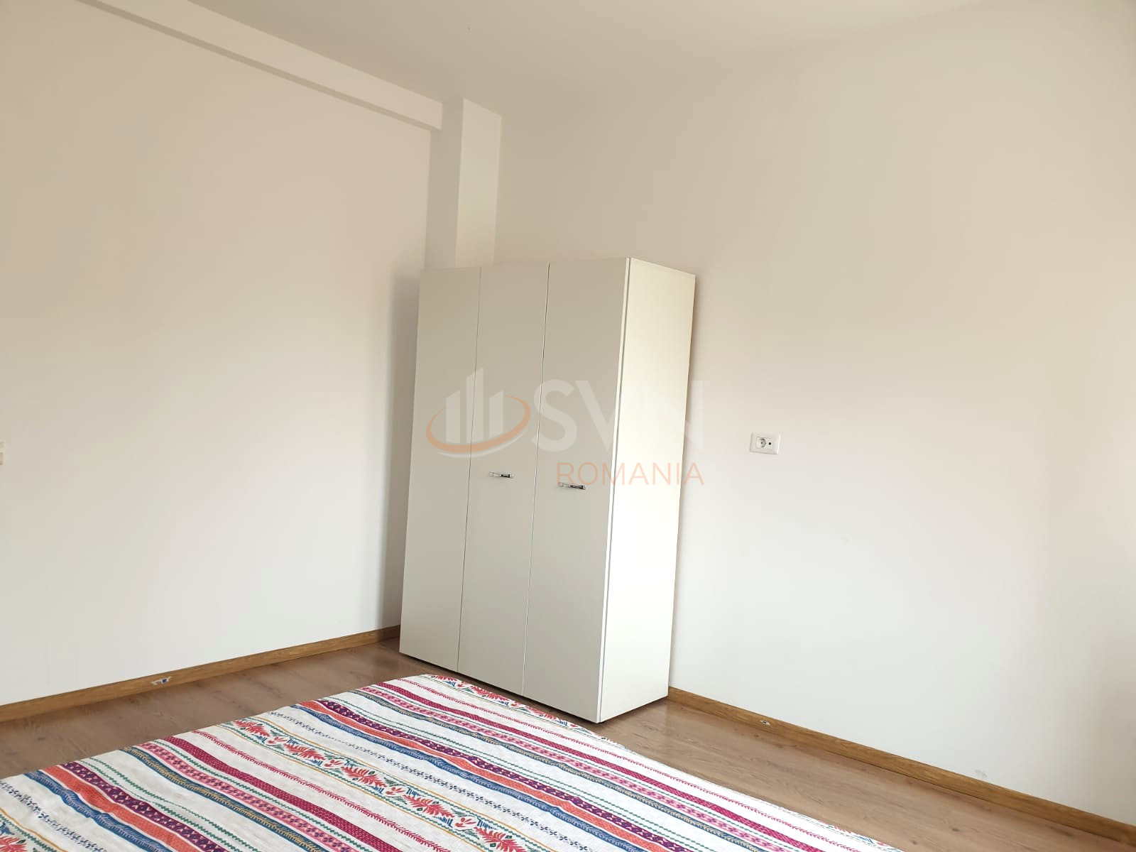 Apartament, 4 camere Bucuresti/Piata Unirii (s3)