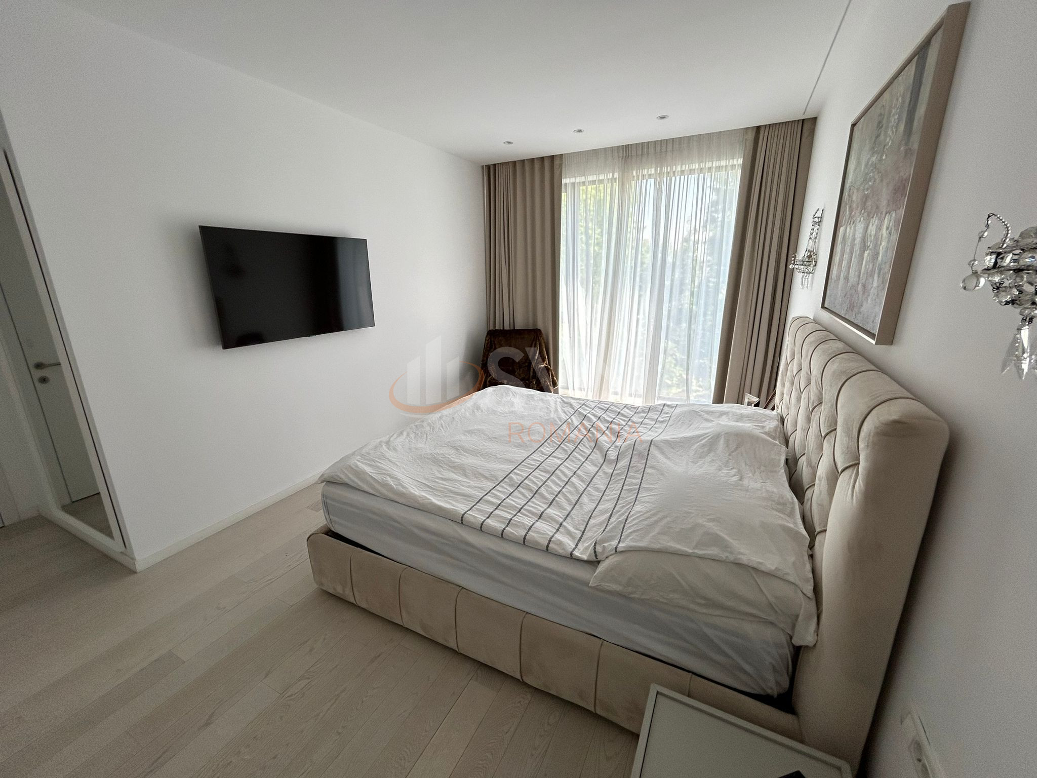 Apartament, 4 camere Bucuresti/Herastrau