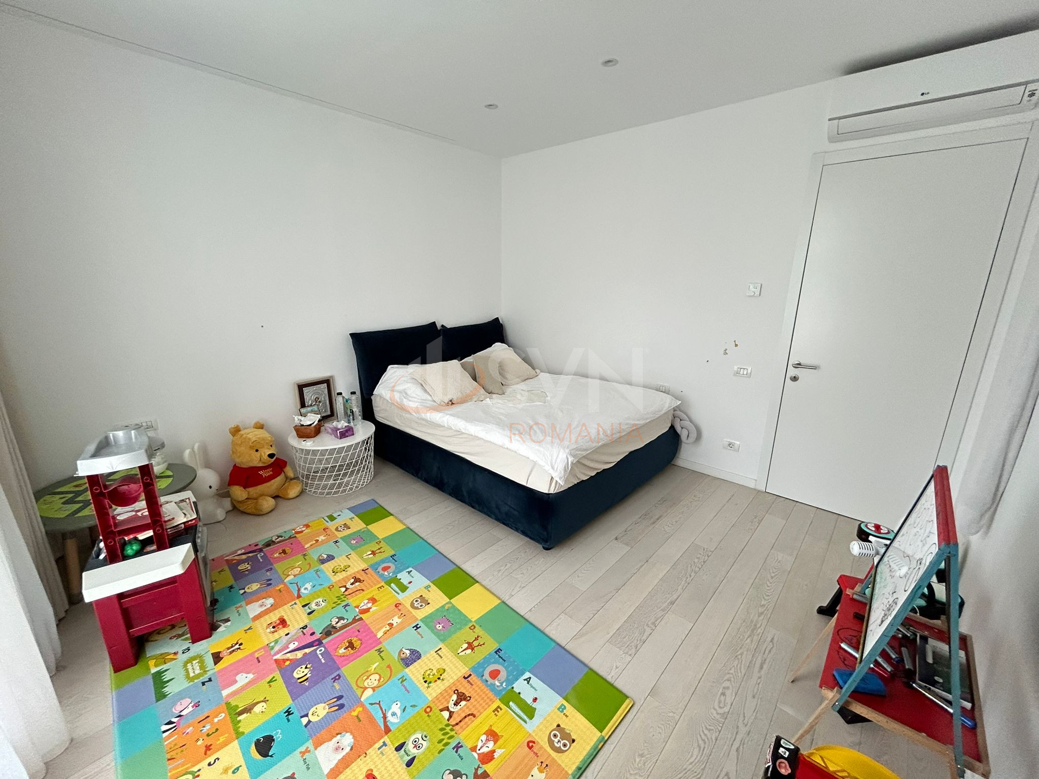 Apartament, 4 camere Bucuresti/Herastrau