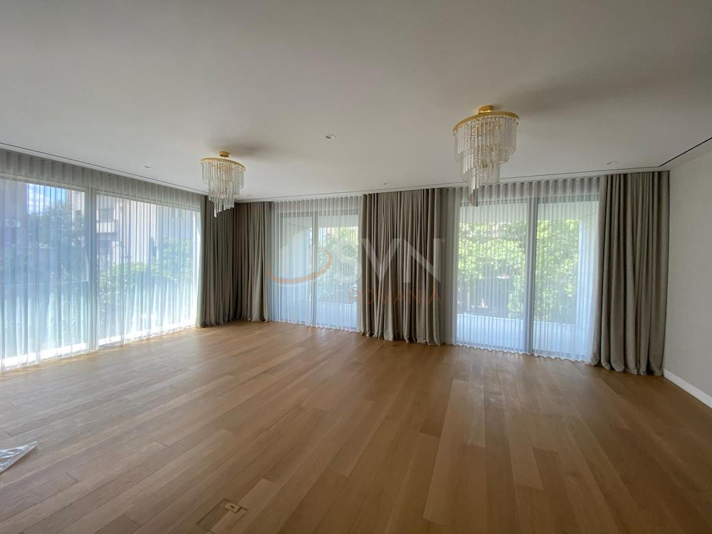 Apartament, 4 camere Bucuresti/Aviatorilor