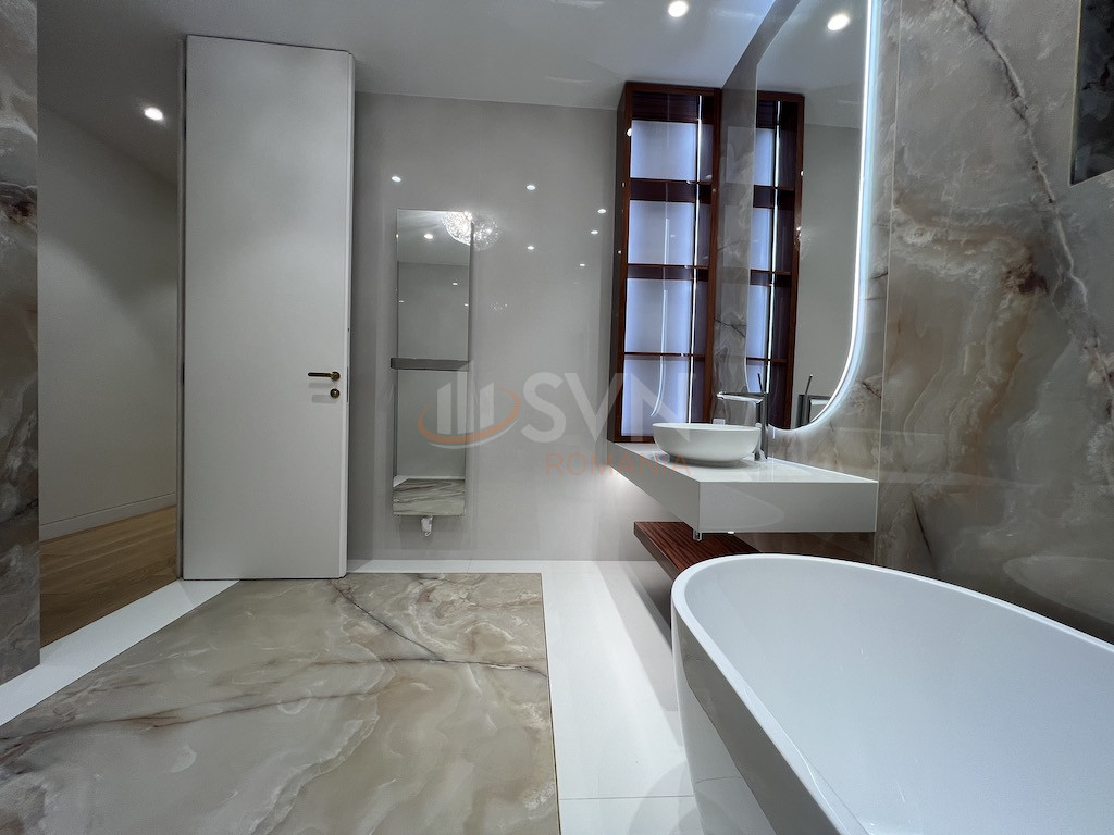 Apartament, 4 camere Bucuresti/Aviatorilor