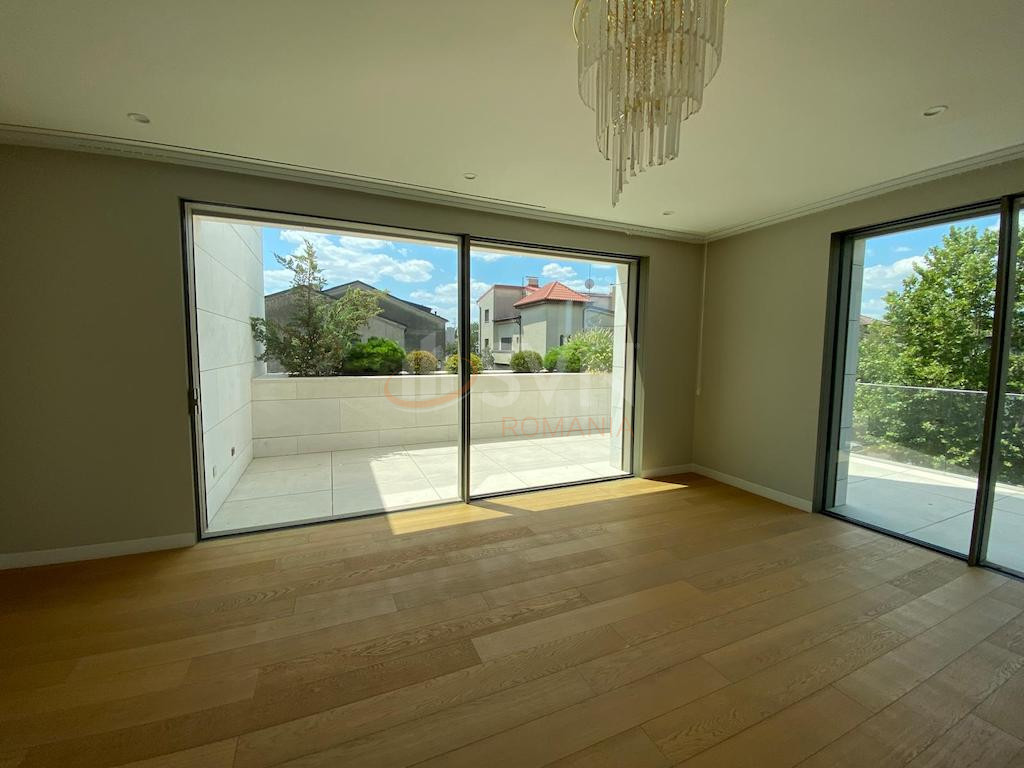 Apartament, 4 camere Bucuresti/Aviatorilor