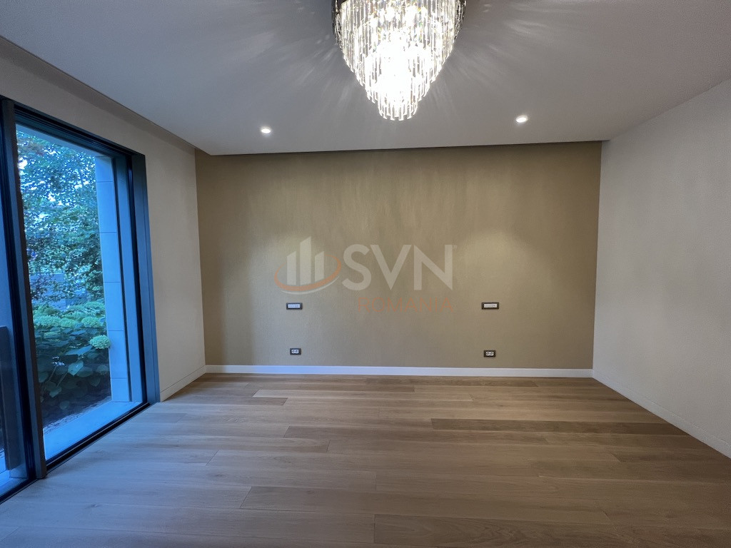 Apartament, 4 camere Bucuresti/Aviatorilor