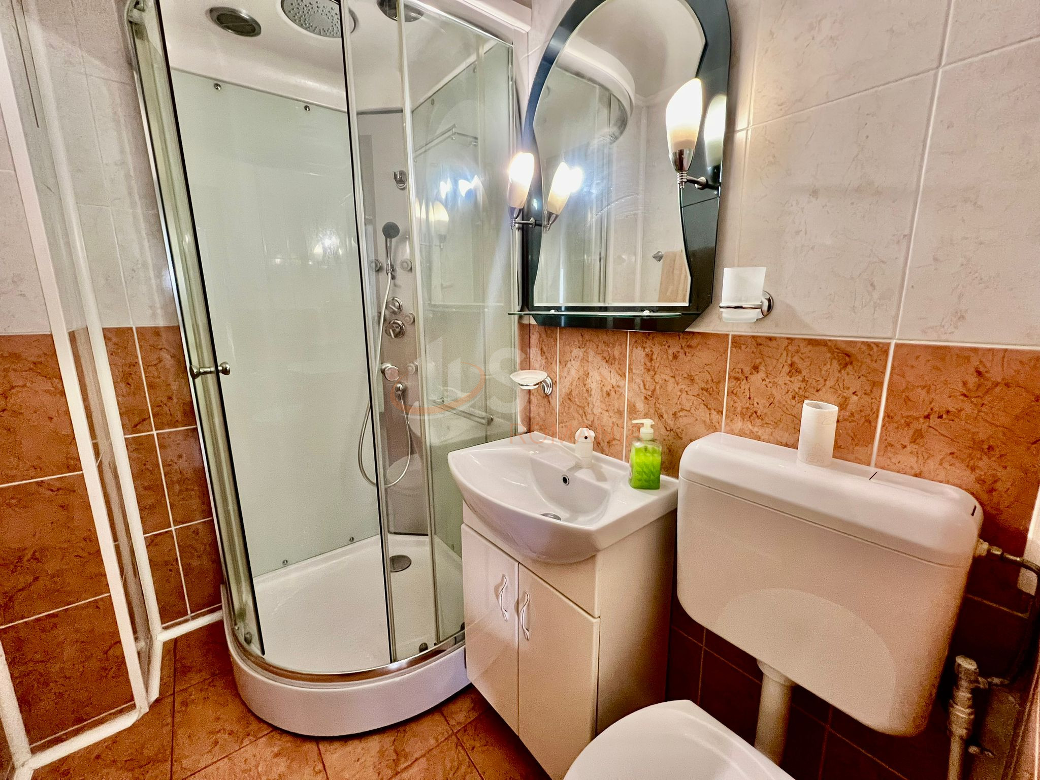 Apartament, 4 camere Bucuresti/Vitan