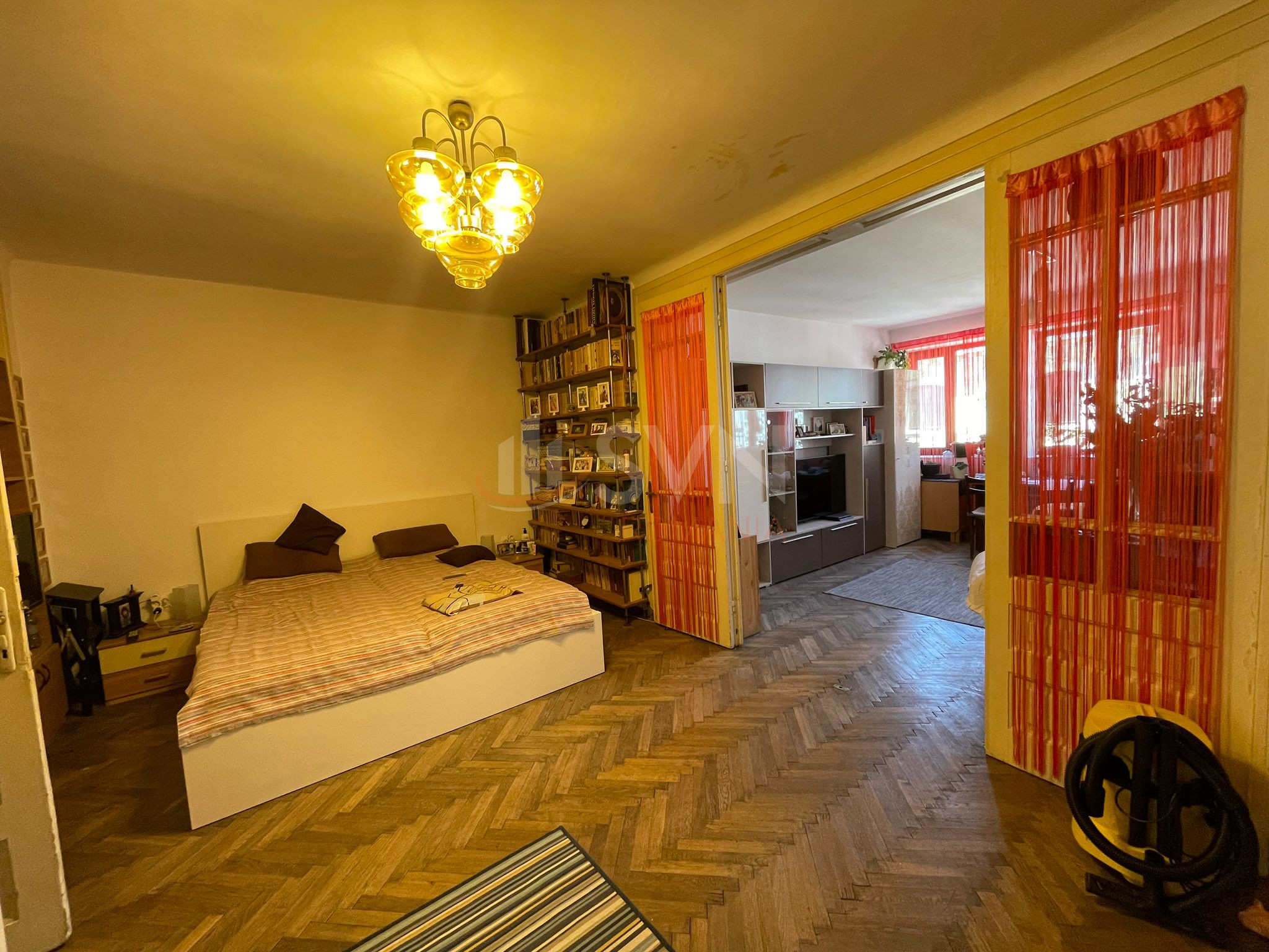 Apartament, 4 camere Bucuresti/Universitate (s1)