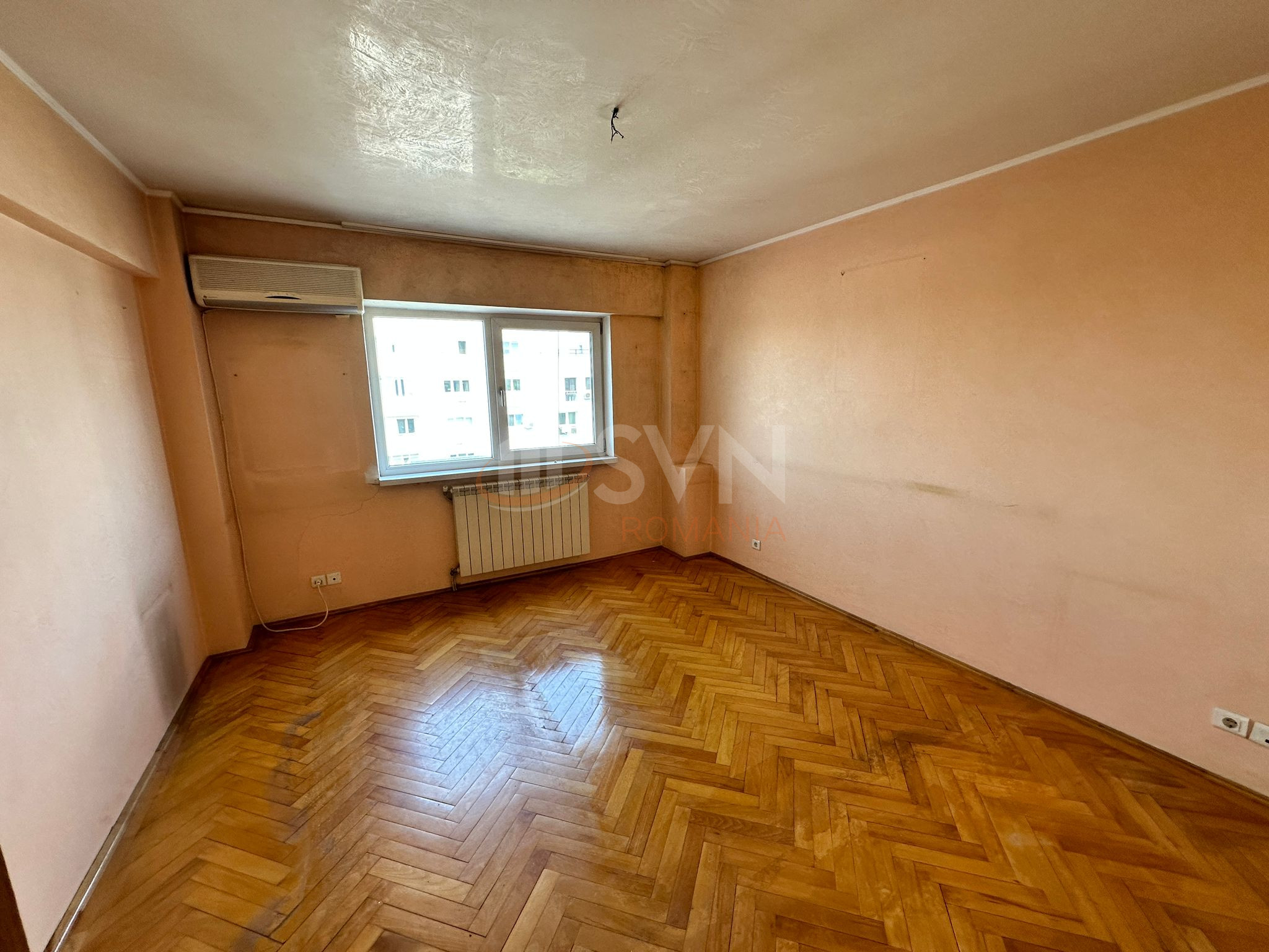 Apartament, 4 camere Bucuresti/Calea Calarasilor