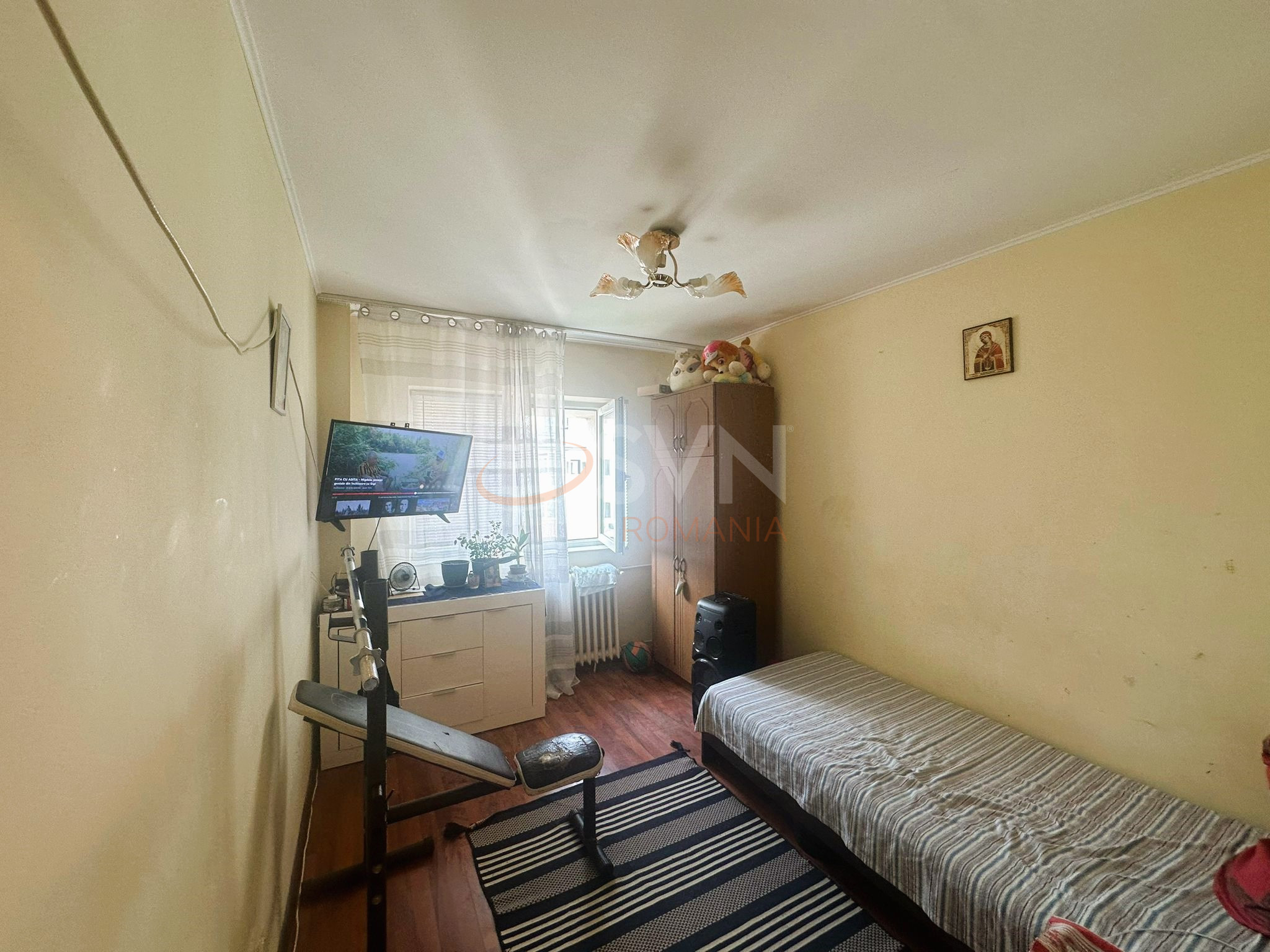 Apartament, 4 camere Bucuresti/Turda