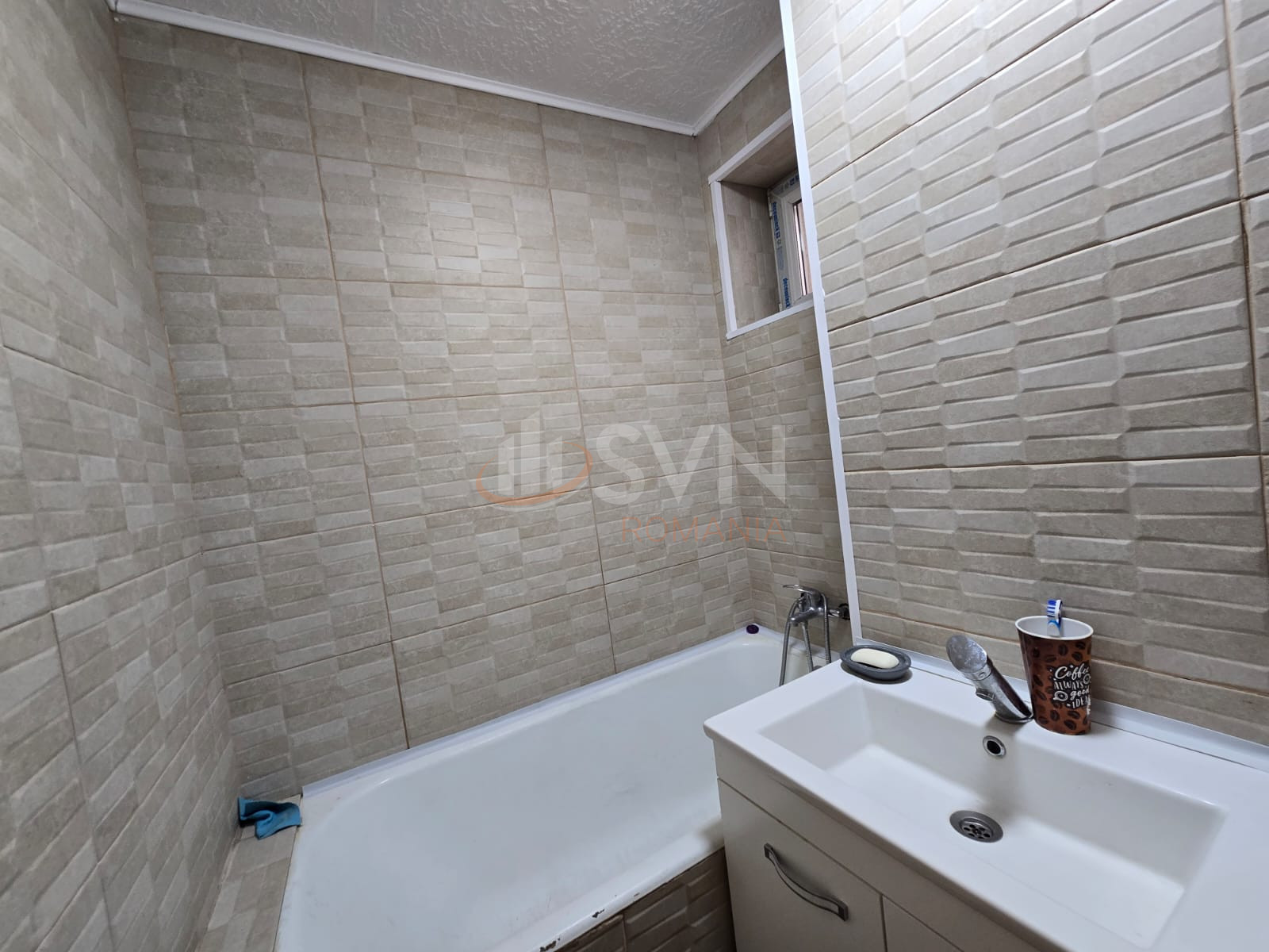 Apartament, 4 camere Bucuresti/Lacul Tei