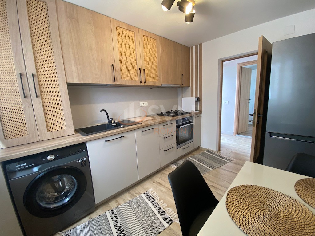 Apartament, 4 camere Bucuresti/Aviatorilor